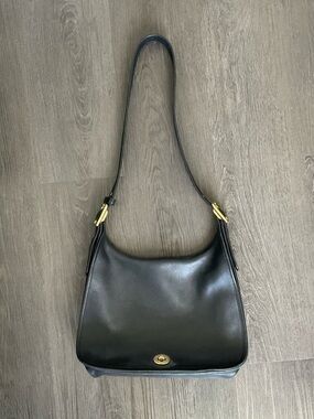 Coach 9718 Legacy Vintage Crescent Hobo Bag